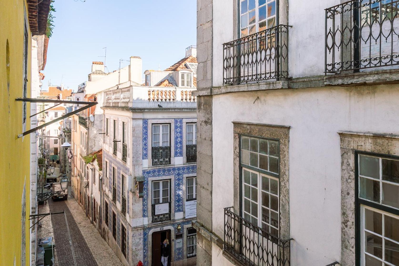 Cozy Apartments In Heart Of Lisbon Bairro Alto Buitenkant foto
